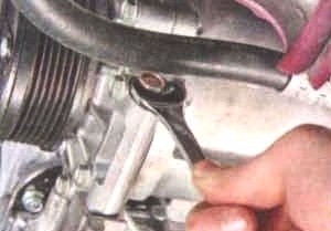 Снятие и установка поддона двигателя 4B10, 4B11 Mitsubishi Lancer