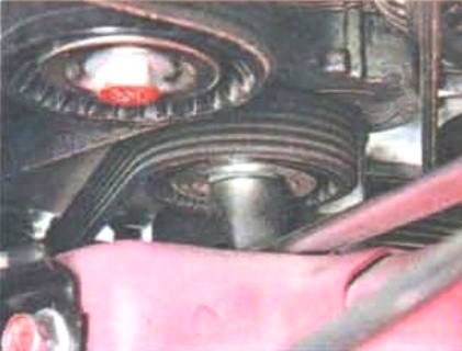 Замена ремня привода вспомогательных агрегатов двигателя 4B10, 4B11