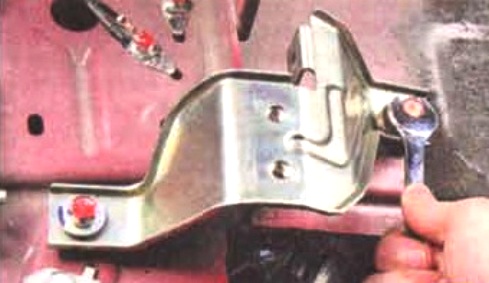 Замена радиатора вариатора Mitsubishi Lancer