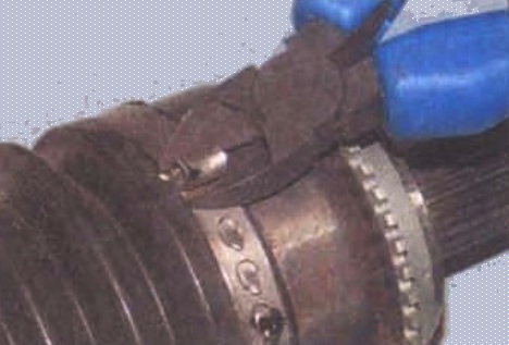 Ремонт приводов передних колес Mitsubishi Lancer