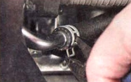 Замена фильтра жидкости вариатора Mitsubishi Lancer