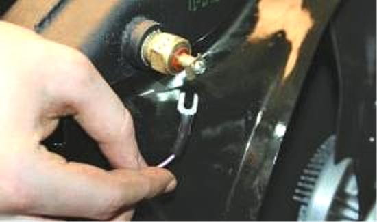 Снятие радиатора автомобиля УАЗ Патриот