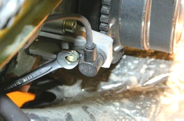 Замена датчиков системы управления двигателем УАЗ Патриот