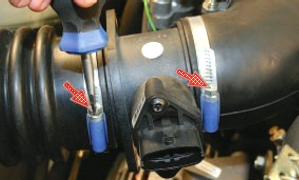 Замена датчиков системы управления двигателем УАЗ Патриот