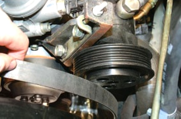 Как снять и установить генератор на УАЗ Патриот