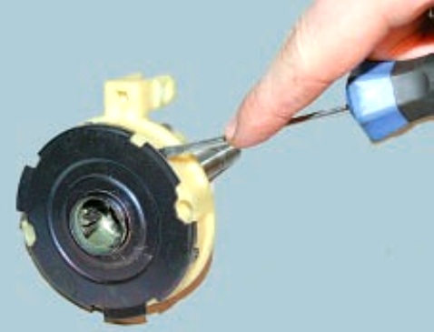 Снятие и ремонт стартера УАЗ Патриот