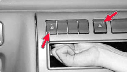 Снятие и установка панели приборов автомобиля УАЗ Патриот