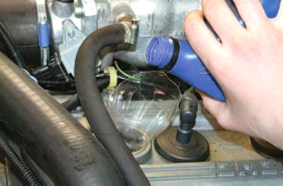 Замена масла и фильтра двигателя УАЗ Патриот