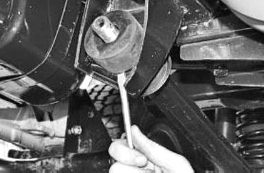 Замена продольной штанги УАЗ Патриот