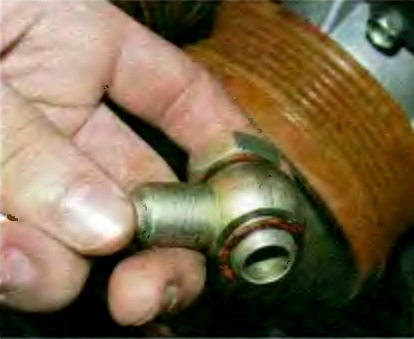 Как заменить элементы ГУР автомобиля УАЗ Патриот