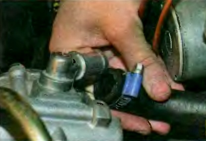 Как заменить элементы ГУР автомобиля УАЗ Патриот