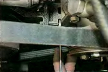 Как заменить элементы ГУР автомобиля УАЗ Патриот