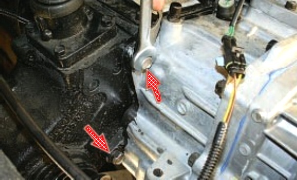 Снятие и установка раздаточной коробки УАЗ Патриот