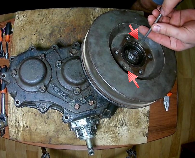 Разборка раздаточной коробки УАЗ