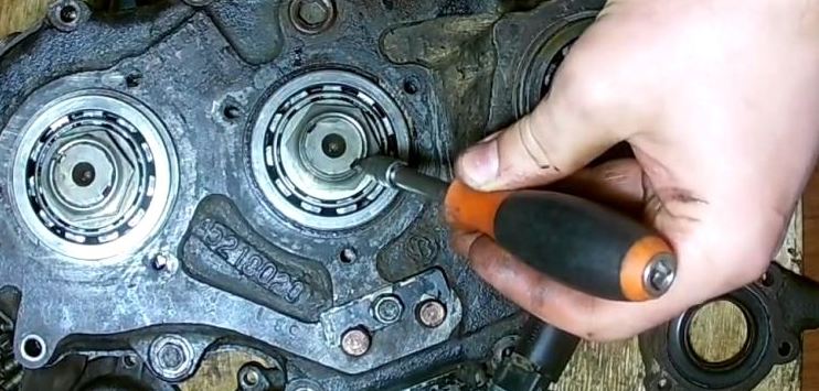 Разборка раздаточной коробки УАЗ