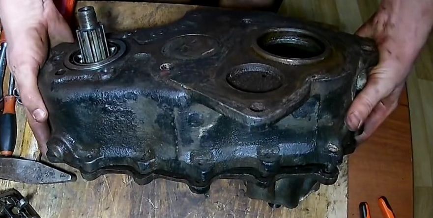 Разборка раздаточной коробки УАЗ