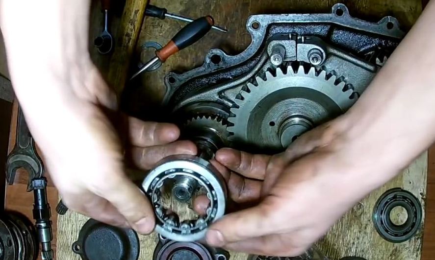 Разборка раздаточной коробки УАЗ