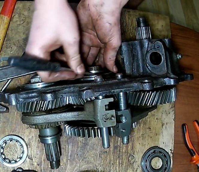 Разборка раздаточной коробки УАЗ