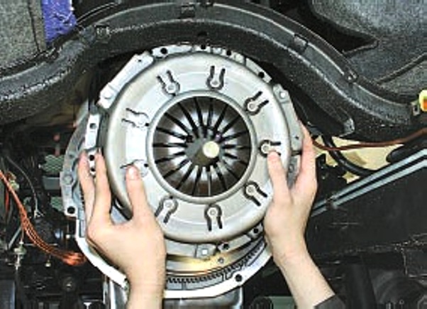 Замена дисков сцепления