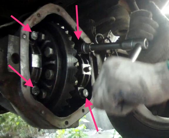 Снятие и установка главной передачи заднего моста УАЗ Патриот