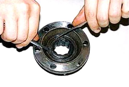 Замена муфты отключения передних колес УАЗ Патриот