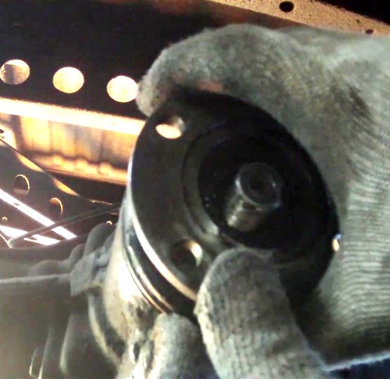 Замена сальника заднего моста