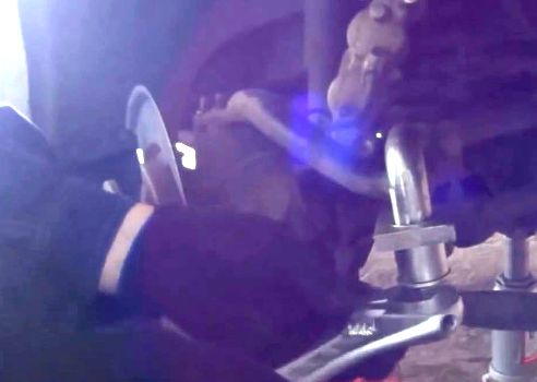 Снятие шкворневого узла и замена шкворней автомобиля УАЗ Патриот