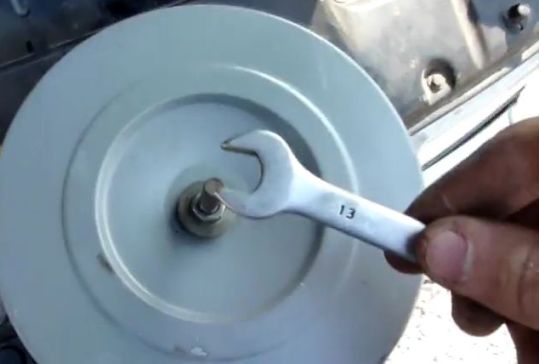 Замена воздушного фильтра УАЗ Патриот