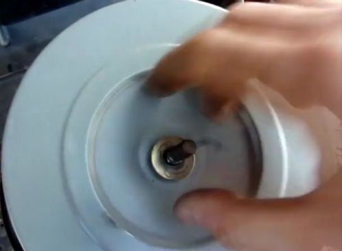 Замена воздушного фильтра УАЗ Патриот