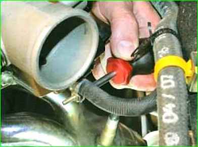 Как снять дроссельный узел