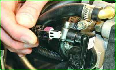 Как снять дроссельный узел