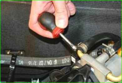 Как снять дроссельный узел