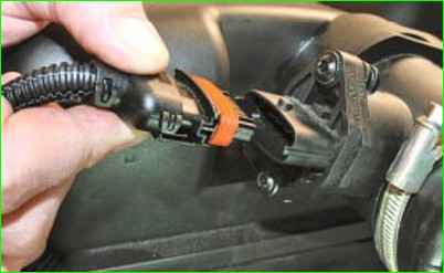 Замена воздушного фильтра