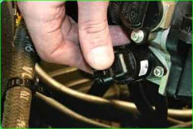 Как заменить регулятор холостого хода