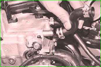 Как очистить систему вентиляции картера