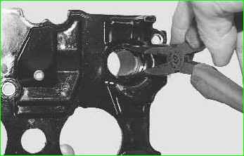 Как очистить систему вентиляции картера