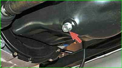 Как заменить масло и фильтр двигателя