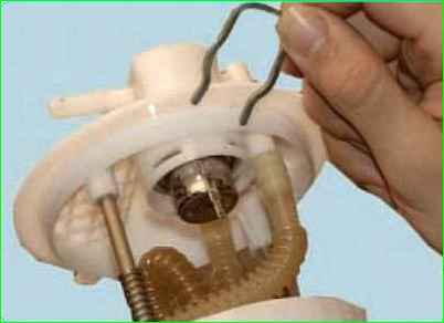 Замена регулятора давления топлива