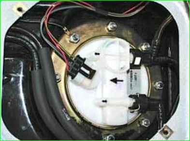 Снятие и установка топливного модуля Лада Приора