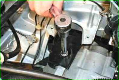 Замена опор силового агрегата