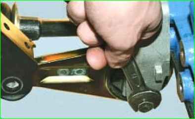 Замена опор силового агрегата