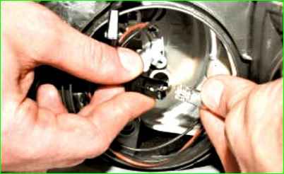 Замена ламп габаритного света