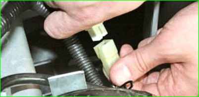 Снятие и установка электродвигателя вентилятора