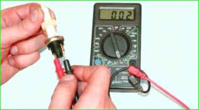 Замена выключателя стоп-сигнала