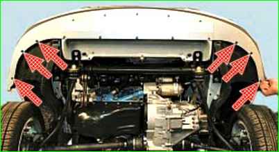 Снятие и установка переднего бампера