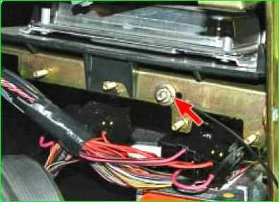 Снятие и установка панели приборов Лада Приора