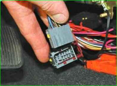 Снятие и установка панели приборов Лада Приора