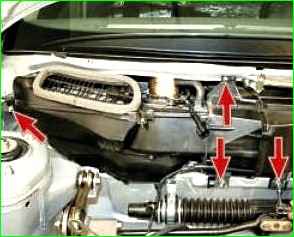 Снятие и установка отопителя