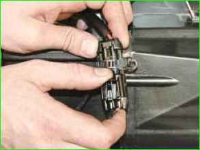 Снятие и установка отопителя