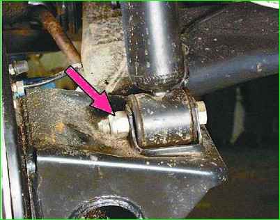 Как снять и установить балку задней подвески